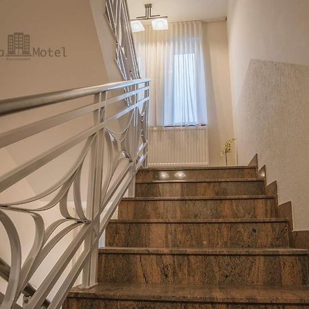 Cifra Motel Kecskemét Exteriér fotografie