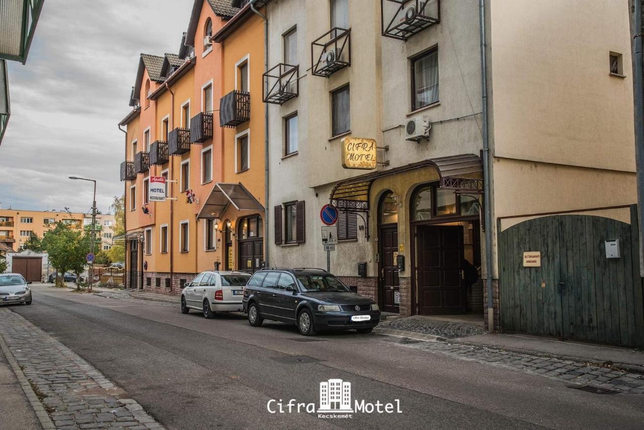 Cifra Motel Kecskemét Exteriér fotografie