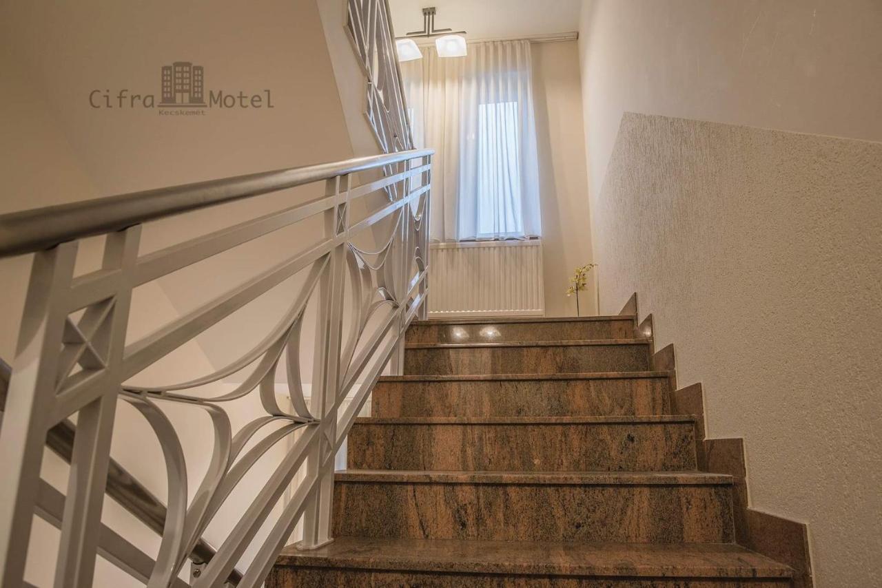 Cifra Motel Kecskemét Exteriér fotografie
