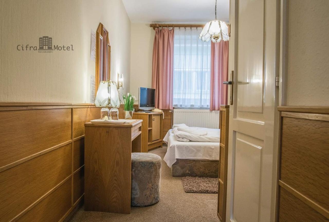 Cifra Motel Kecskemét Exteriér fotografie